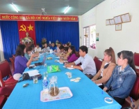 Chuyên gia UNICEF hỗ trợ kỹ thuật, nâng cao kỹ năng cho nhân viên công tác xã hội tại tỉnh Kon Tum.