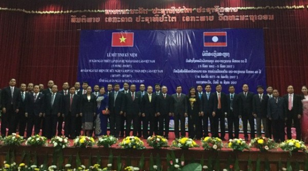 Đồng chí Trưởng Ban Tuyên giáo Tỉnh ủy tham gia cùng đoàn cấp cao của tỉnh Kon Tum thăm và làm việc tại 4 tỉnh Nam Lào nhân kỷ niệm 55 năm Ngày thiết lập quan hệ ngoại và 40 năm Ngày ký hiệp ước Hữu nghị và hợp tác Việt Nam – Lào.
