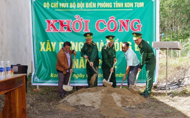 Khởi công xây dựng “Nhà đồng đội” cho gia đình đồng chí Nguyễn Hữu Nam