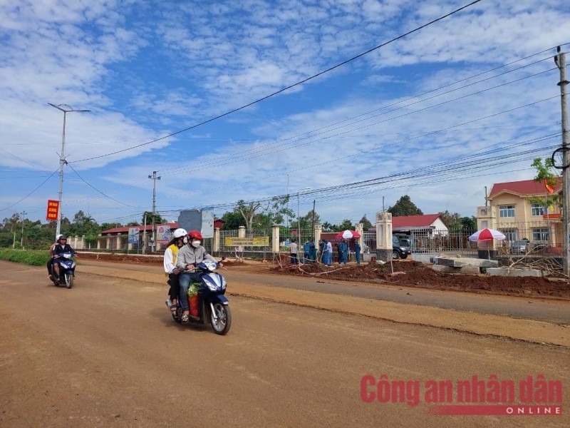 Nhịp sống, sinh hoạt của người dân tại hai xã Ea Tiêu và Ea Ktur đã trở lại trạng thái bình thường như trước thời điểm ngày 11/6.