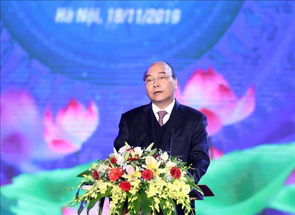 Thủ tướng Nguyễn Xuân Phúc phát biểu tại Lễ khai mạc Tuần “Đại đoàn kết toàn dân tộc - Di sản Văn hóa Việt Nam” năm 2019. Ảnh: TTXVN