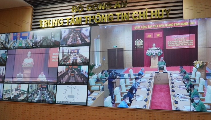 Hội thảo được tổ chức trực tuyến đến các tỉnh uỷ, thành uỷ trực thuộc Trung ương.(ảnh chụp qua màn hình trực tuyến)