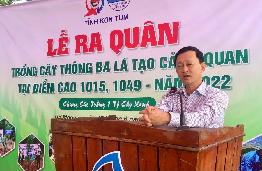 Bí thư Tỉnh ủy, Chủ tịch HĐND tỉnh Dương Văn Trang phát biểu chỉ đạo tại buổi lễ