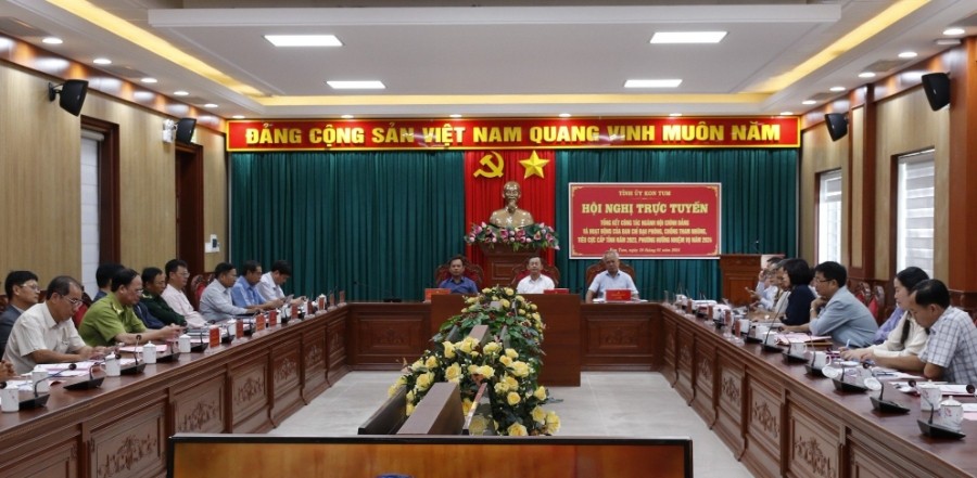Quang cảnh Hội nghị trực tuyến ngành Nội chính Đảng năm 2023, điểm cầu tỉnh Kon Tum.